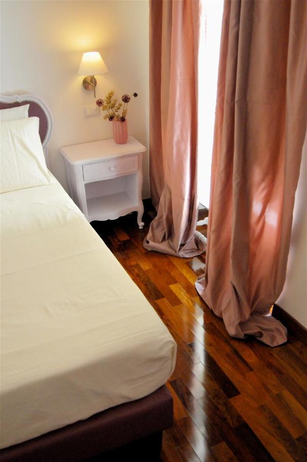 Feliz In Roma B&B Esterno foto